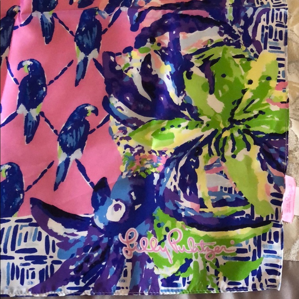 NWT Lilly Pulitzer silk skarf